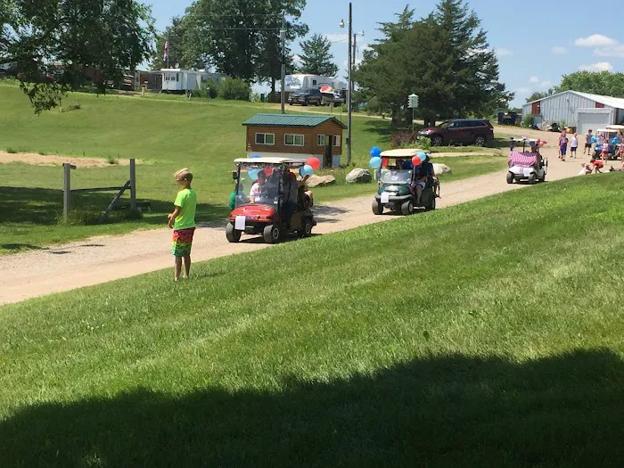 Saukinac Campground Bar & Grill Picture 4