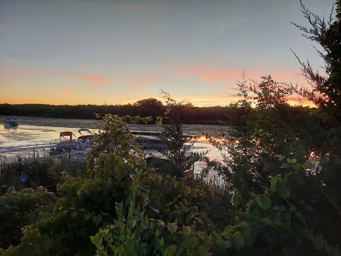 Saukinac Campground Bar & Grill Picture 6