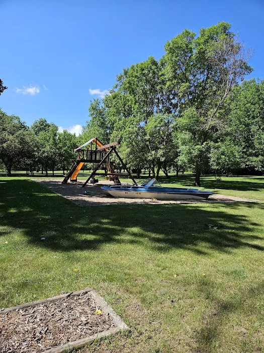 Camp S'more Campground Picture 7