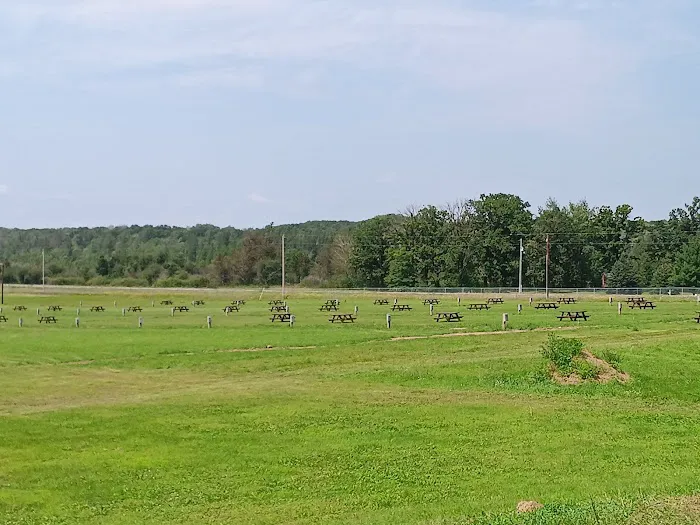 Grumpy's Out-back Campground Picture 1