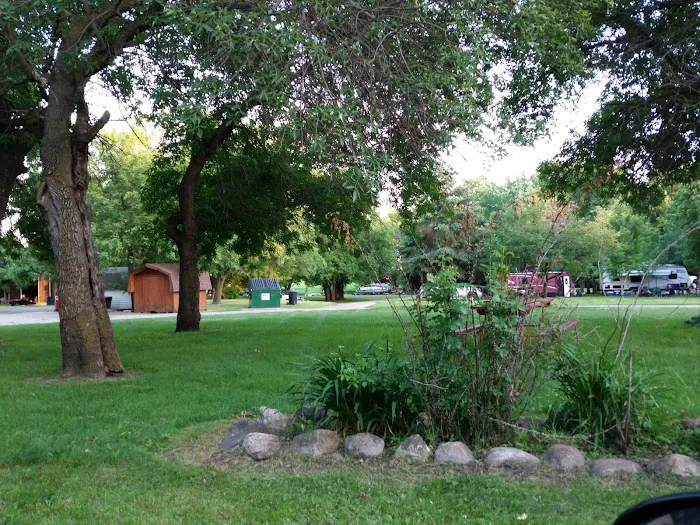 Shady Rest Resort and Campground Picture 9