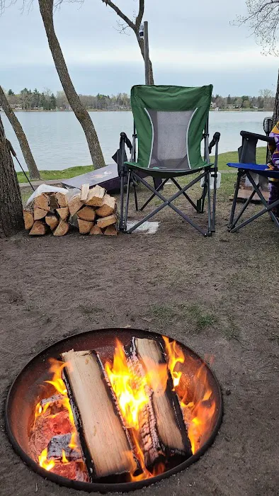 Crow Wing Lake Campground Picture 10