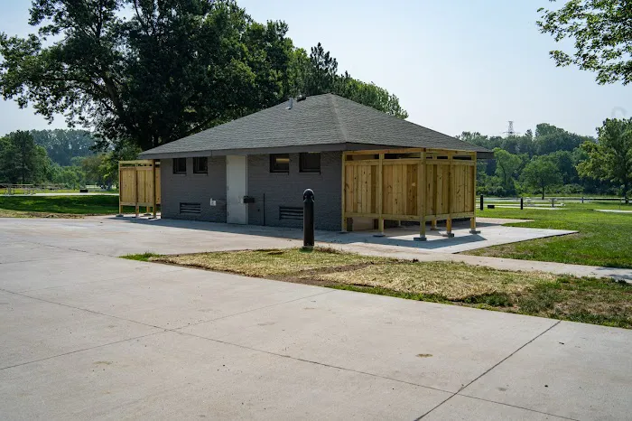 Lake Cunningham Campground Picture 7