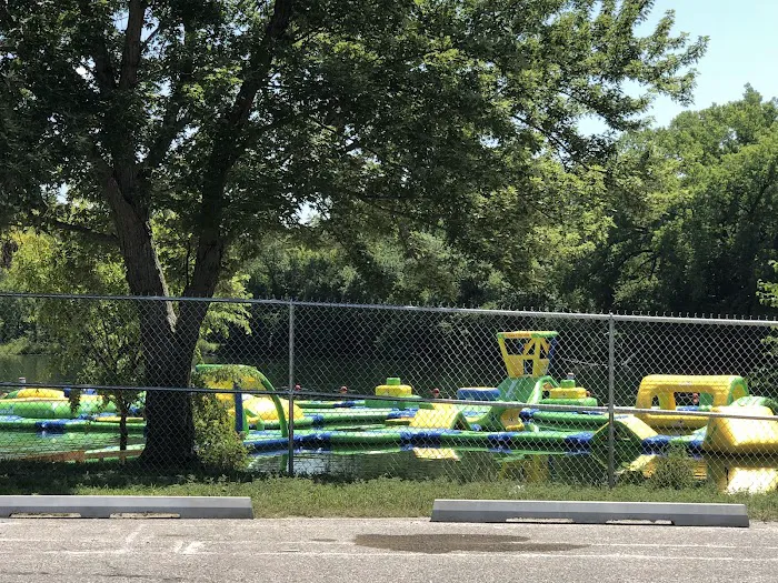 A C Nelsen RV World Campground Picture 4