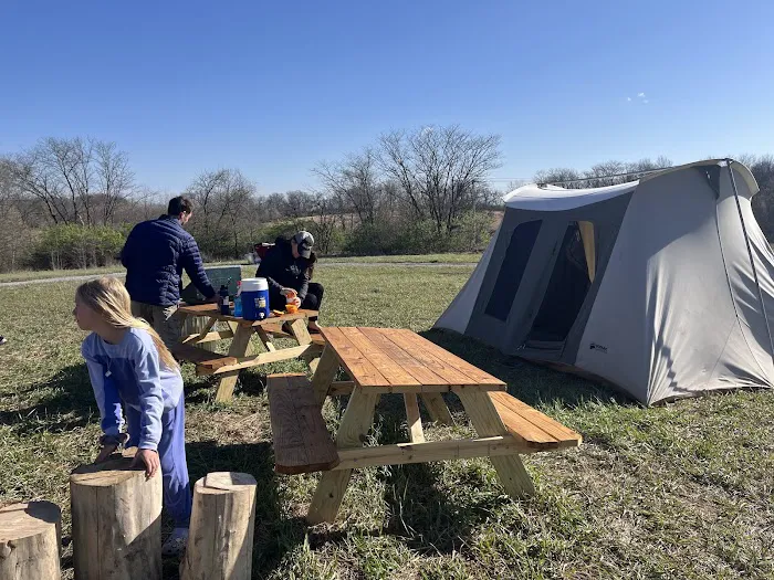 Honey Grove Campground Picture 13