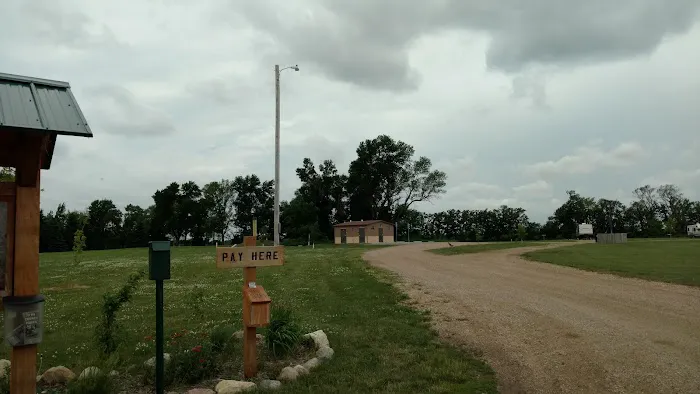 Twin Lakes Park Picture 6