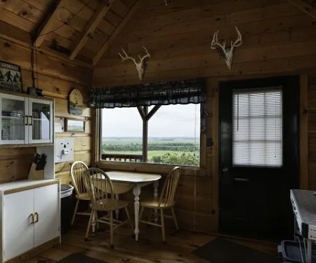 Five Ridge Prairie Cabin
