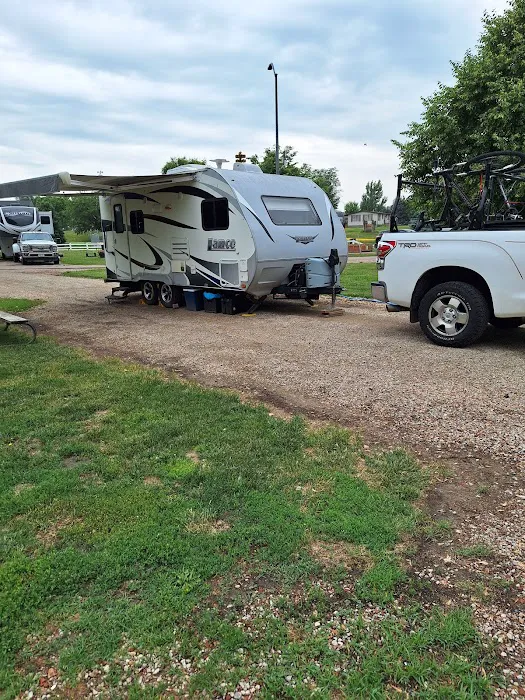 Scenic Park RV Campground Picture 6