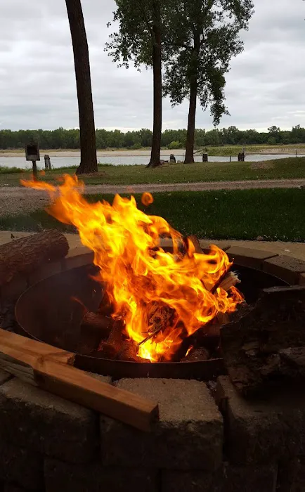 River Landing Camp Ground Picture 1