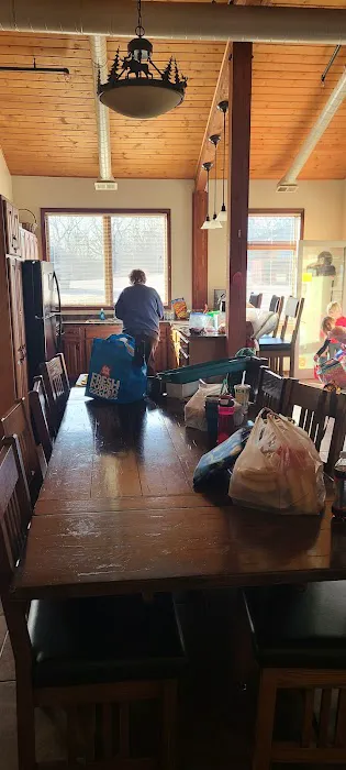 Gray Fox Cabin Picture 2