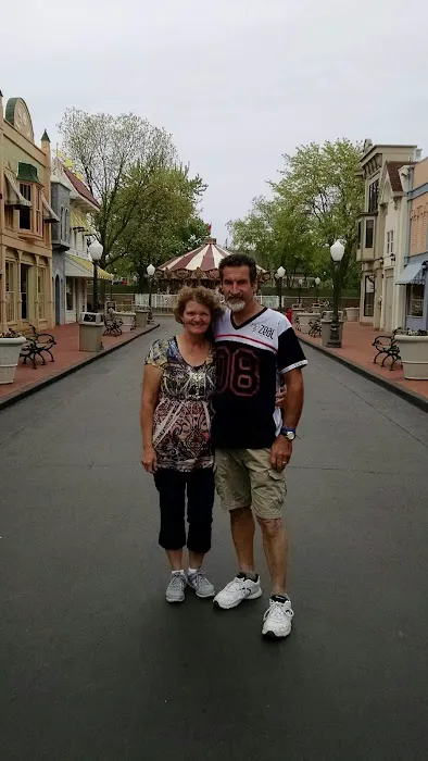 Show-Me Rest Rv Park Picture 2