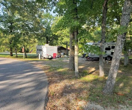 Holiday Island Camp Ground