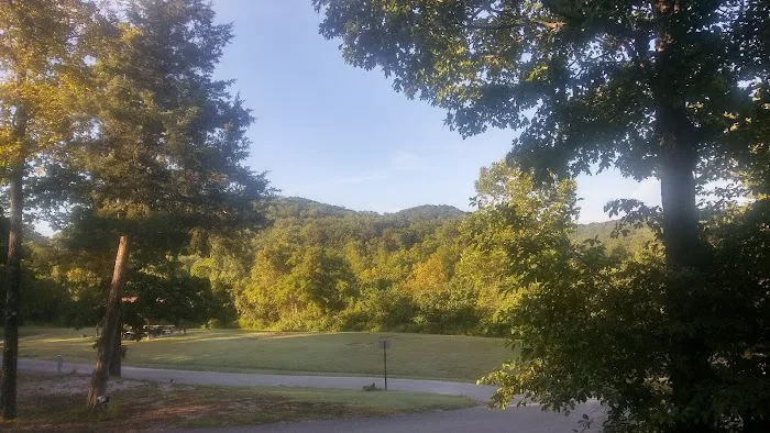 Holiday Island Camp Ground Picture 2