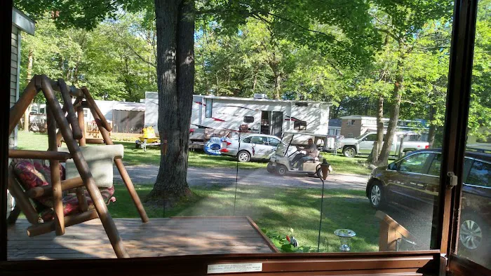 Fishtrap Camping and RV Resort Picture 4