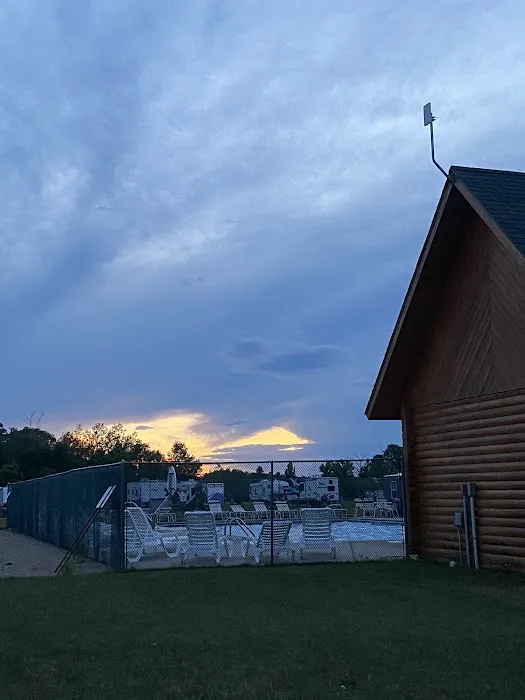 Lazy Days Campground Picture 5
