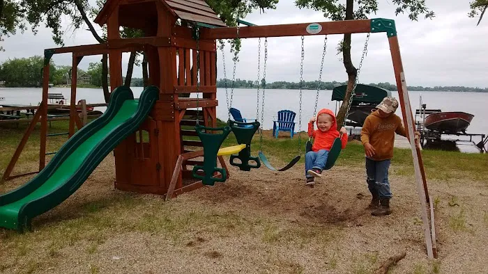 Maple Island Resort - Seasonal Campground ONLY Picture 6