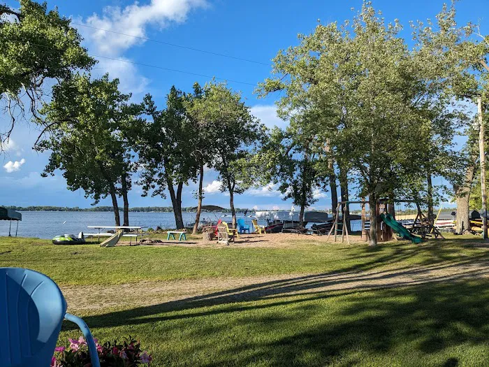 Maple Island Resort - Seasonal Campground ONLY Picture 10