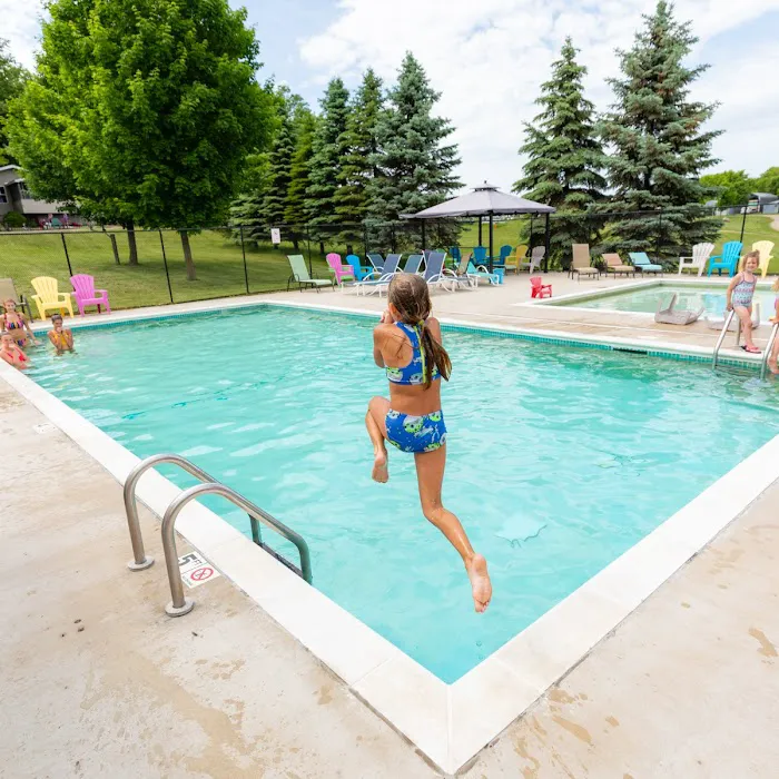 Big Foot Resort Picture 3