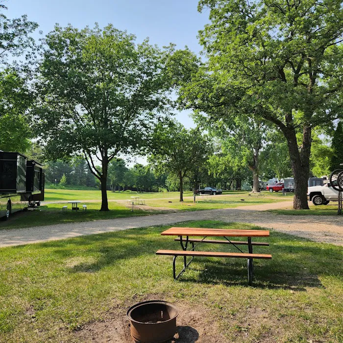 Oak Park kampground Picture 3