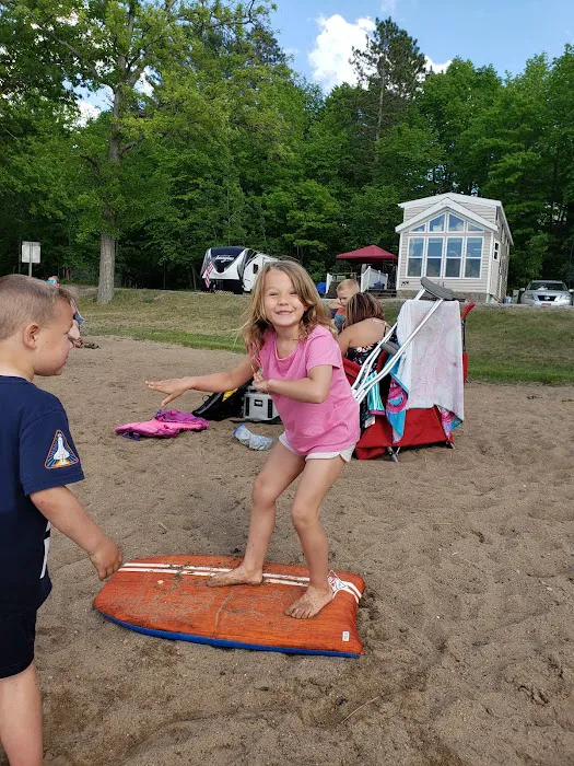 Highview Campground & RV Park Picture 4