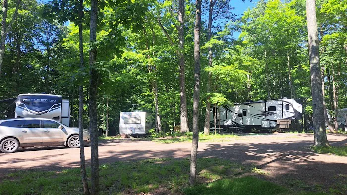 Spring Oaks Campground Picture 6