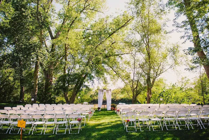 Elkhorn Shores Picture 1