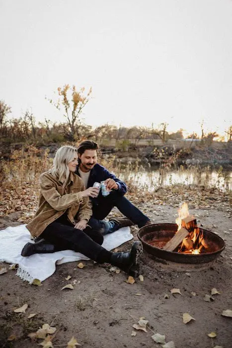 Elkhorn Shores Picture 4