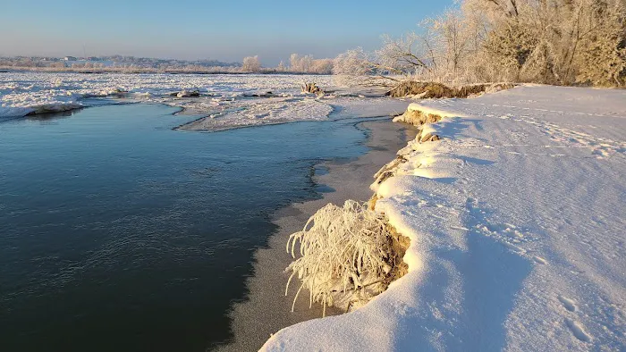 Riverside Campground Picture 9