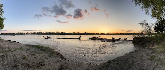 Riverside Campground Picture 3