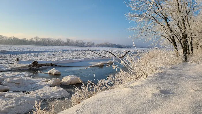 Riverside Campground Picture 5