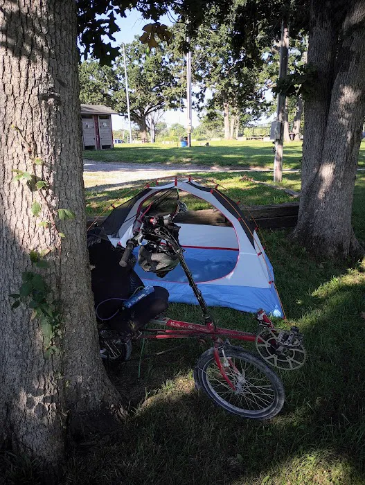 City Lake Camper and RV Camp Picture 10