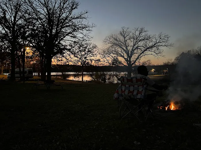 City Lake Camper and RV Camp Picture 8