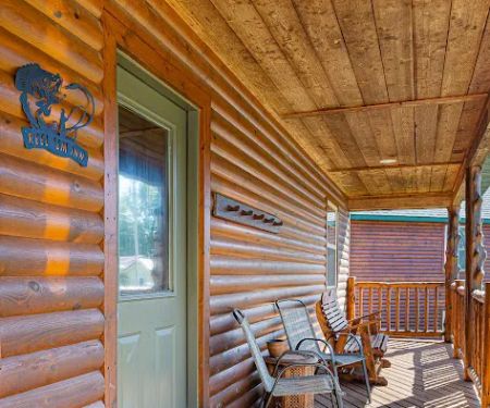 Reel 'Em Inn - Cabins at Stockton Lake