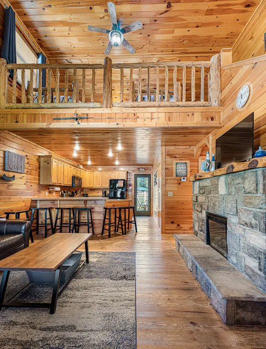 Reel 'Em Inn - Cabins at Stockton Lake Picture 2