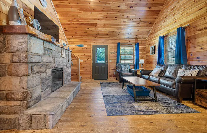 Reel 'Em Inn - Cabins at Stockton Lake Picture 3