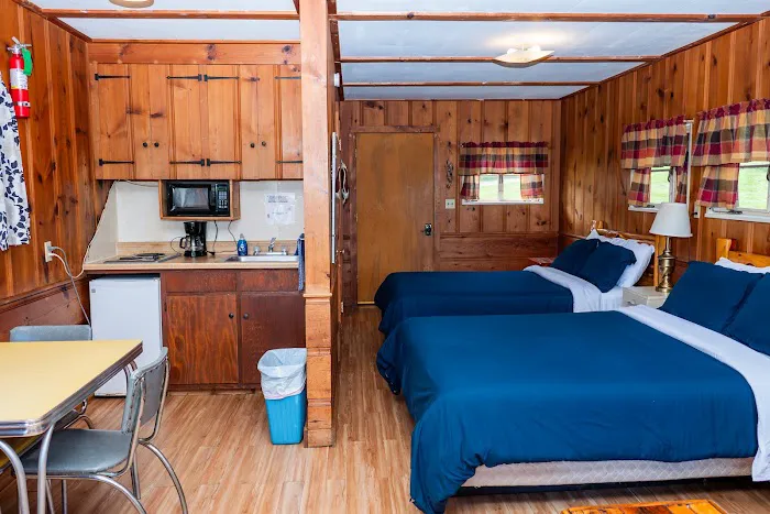 Riverview Resort - Cabin Rental #2 Picture 5
