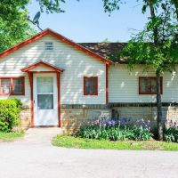Riverview Resort - Cabin Rental #8 ico