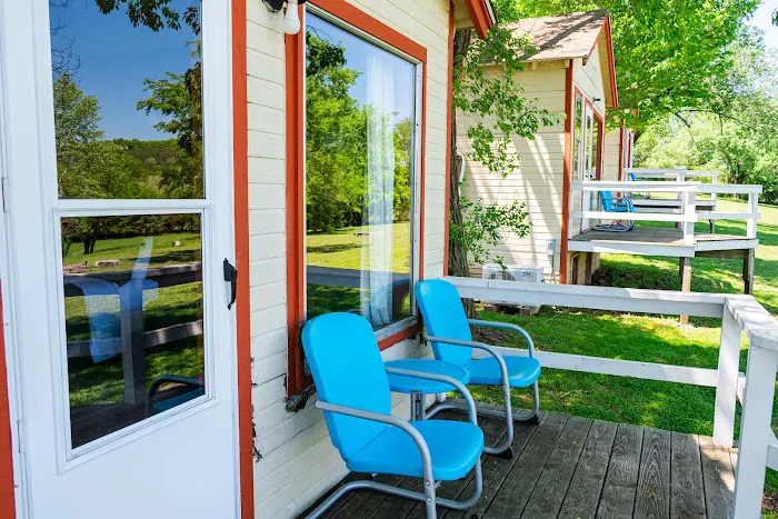 Riverview Resort - Cabin Rental #1 Picture 8
