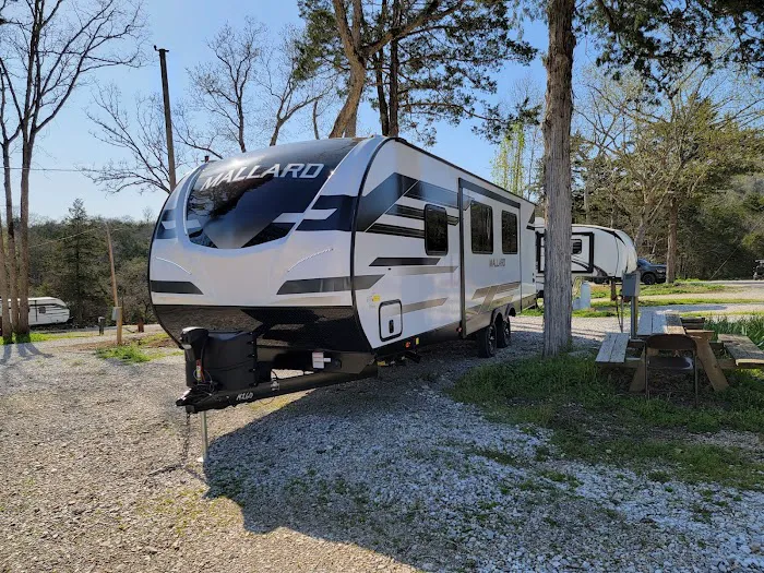Beaver's Booty Campground Picture 1
