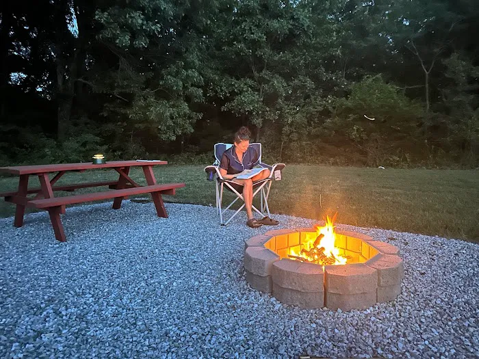 Roaring River Hills Campground and Cabins Picture 6