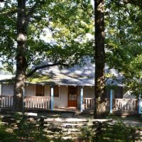 Mulberry Mountain Lodging & Events ico