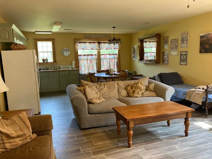 Turner Bend Store Cabins & RV Campgrounds Picture 4