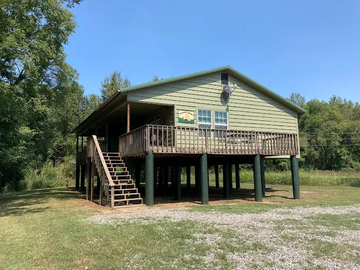 Round the Bend Cabin Picture 2