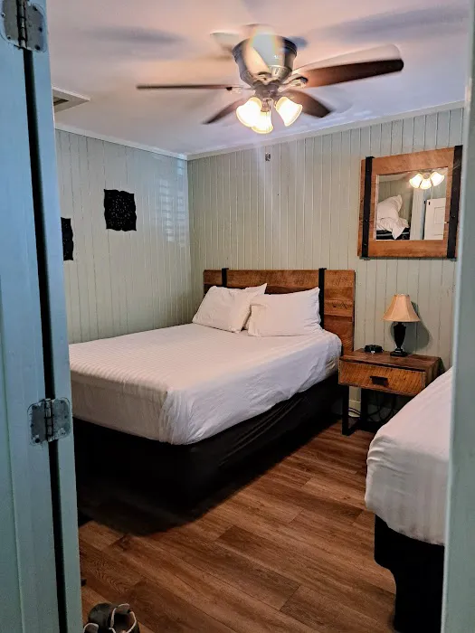 Lake Catherine State Park Cabins Picture 6