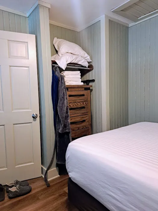 Lake Catherine State Park Cabins Picture 2