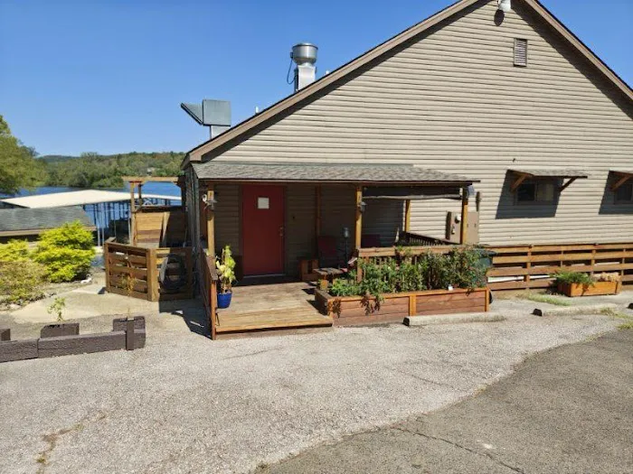 Doc's Landing Picture 1