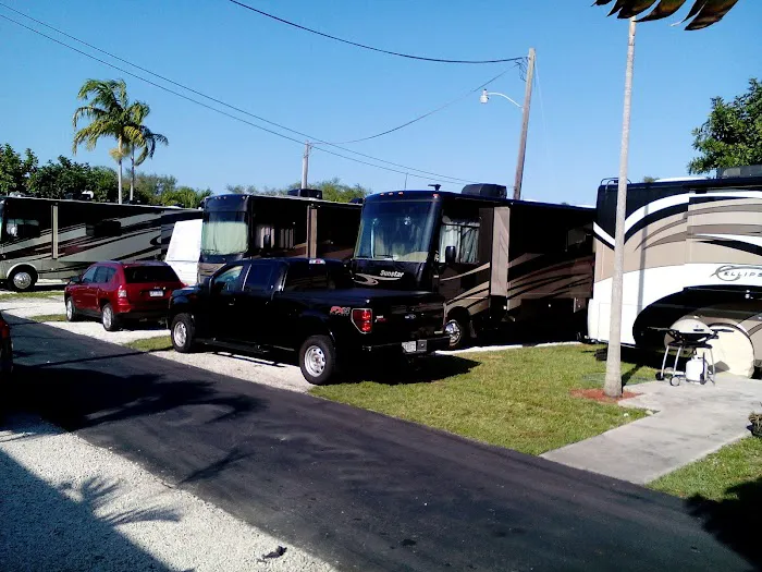 Hollywood KOA Picture 3