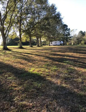 Honey Oaks Rv Park Picture 2