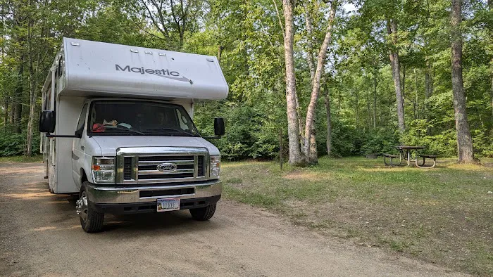 Mabel Lake Campground Picture 3