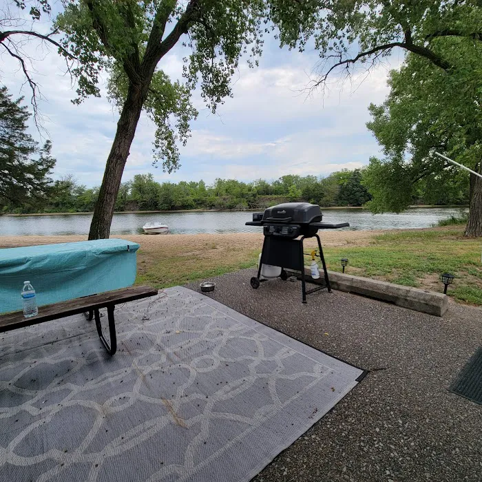 Victory Lake Campground Picture 9